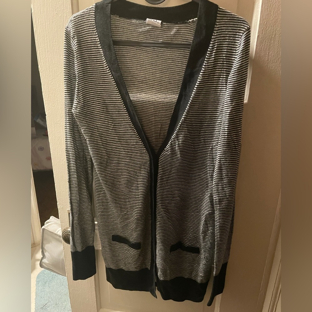 Thin striped cardigan